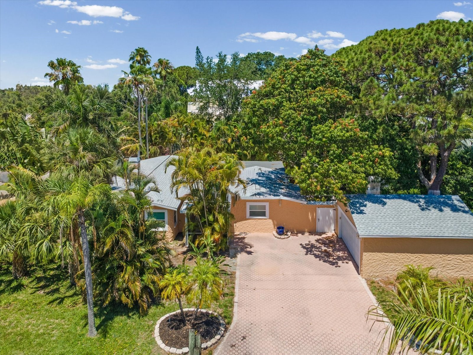 502 Florida Boulevard Crystal Beach FL 34681 TB8516664 image35