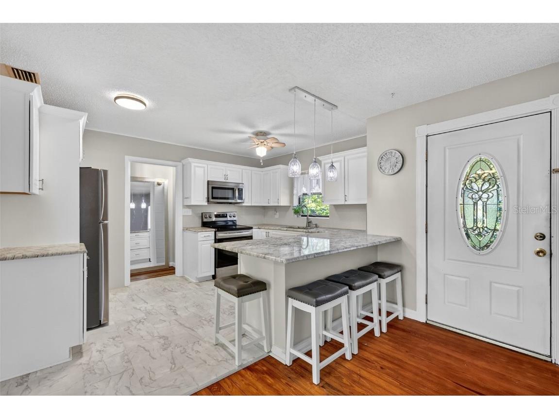 502 Gray Avenue Wildwood FL 34785 G5103586 image7