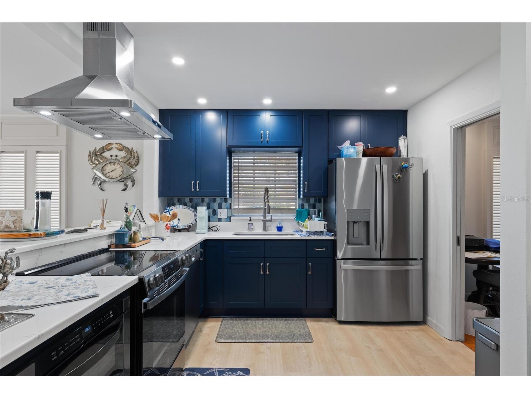 502 Hillcrest Avenue Tarpon Springs FL 34689 W7884179 image17