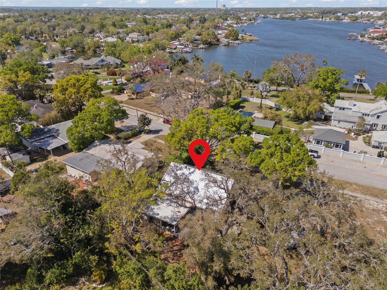 502 Hillcrest Avenue Tarpon Springs FL 34689 W7884179 image34
