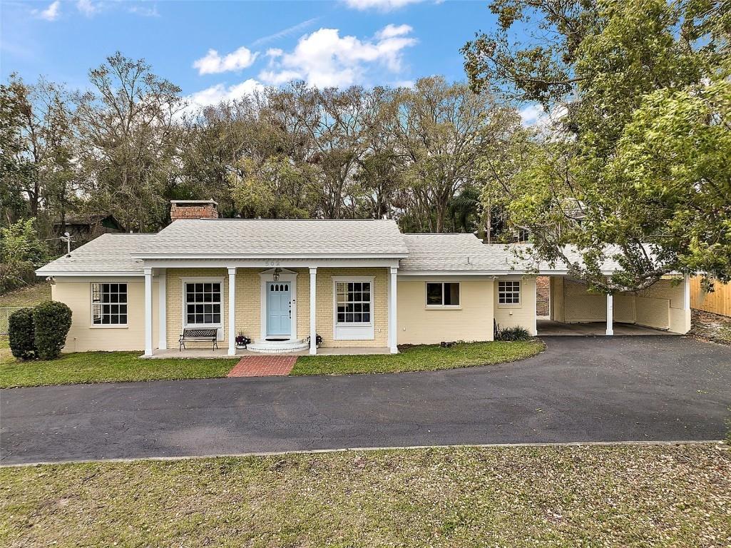 502 Lake Gracie Drive Eustis FL 32726 - LAKE GRACIE G5093902 image1