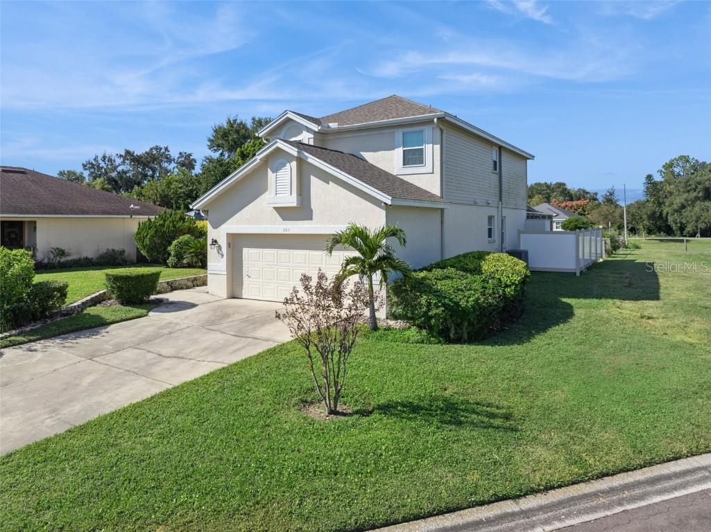 502 Little Lake Court Winter Haven FL 33884 P4936791 image3