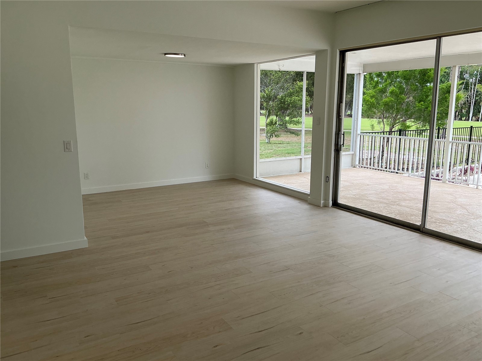 502 Magellan Drive Sarasota FL 34243 A4694830 image40