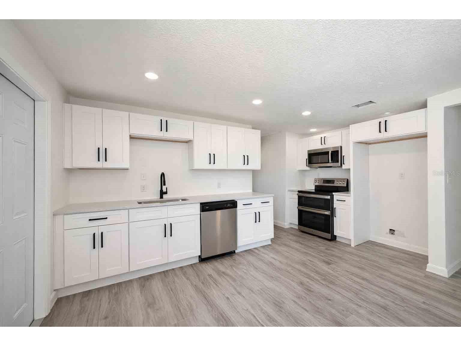 502 NW Crystal Street Crystal River FL 34428 TB8485833 image6