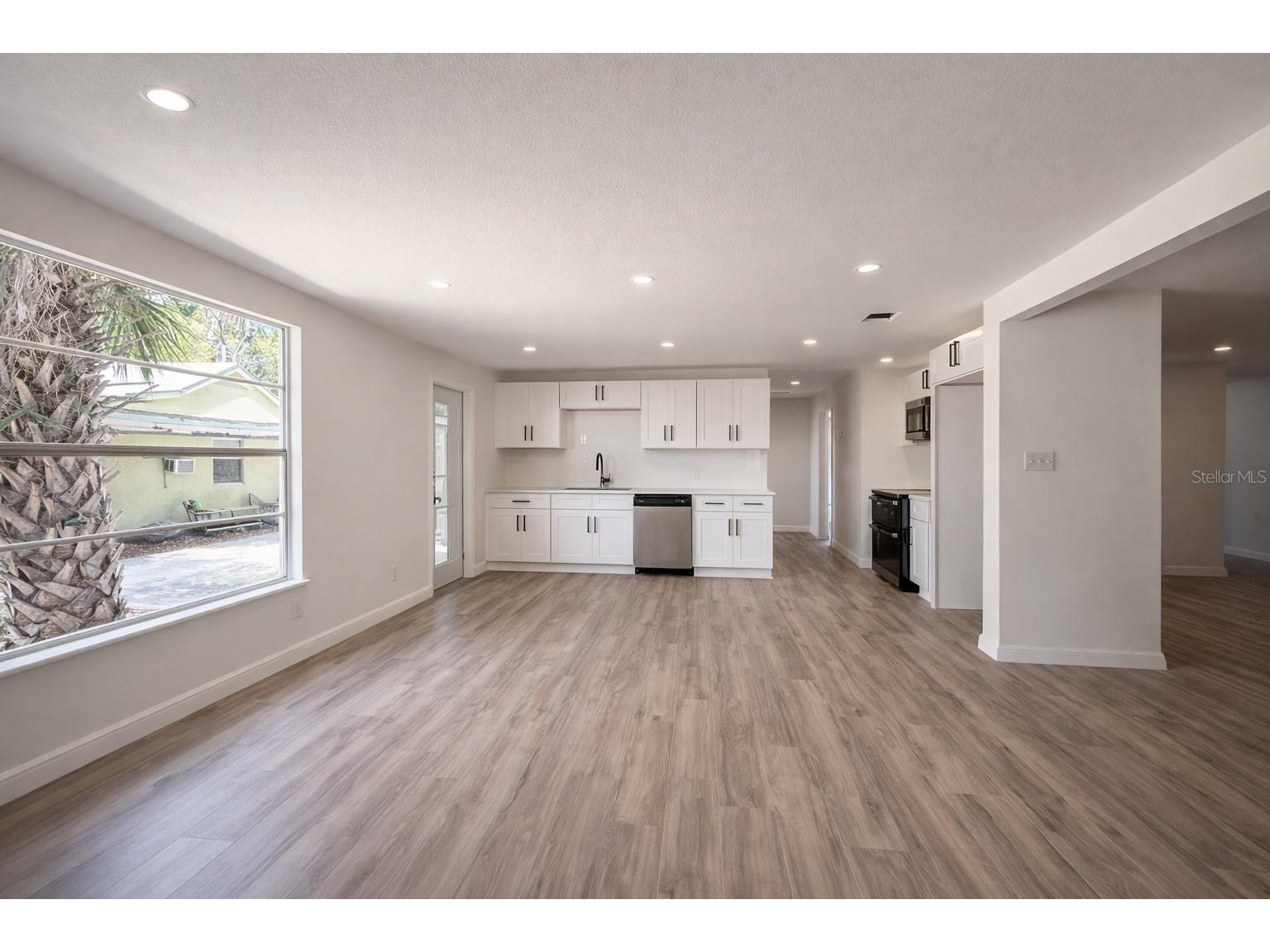 502 NW Crystal Street Crystal River FL 34428 TB8525069 image10