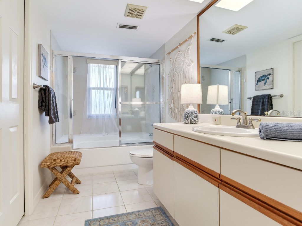 502 S Florida Avenue #145 Tarpon Springs FL 34689 TB8449998 image40