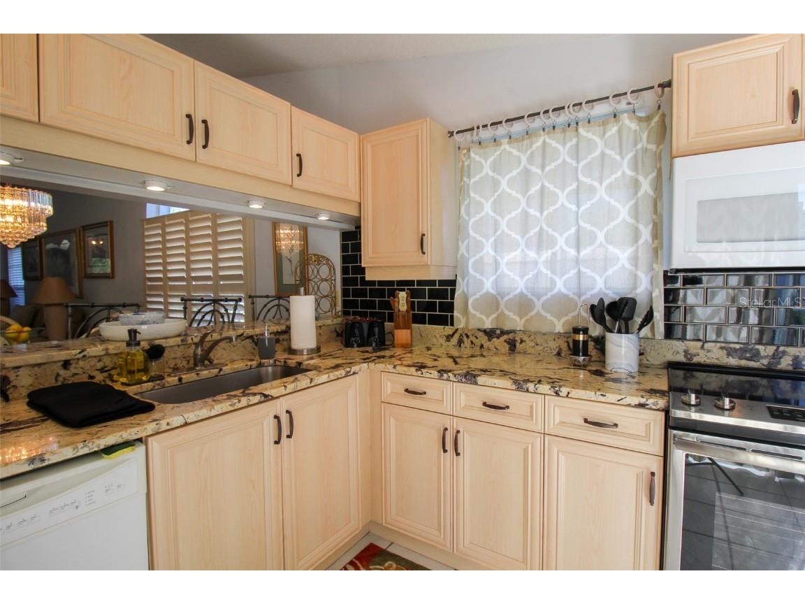 502 Sanderling Circle Bradenton FL 34209 A4552588 image17