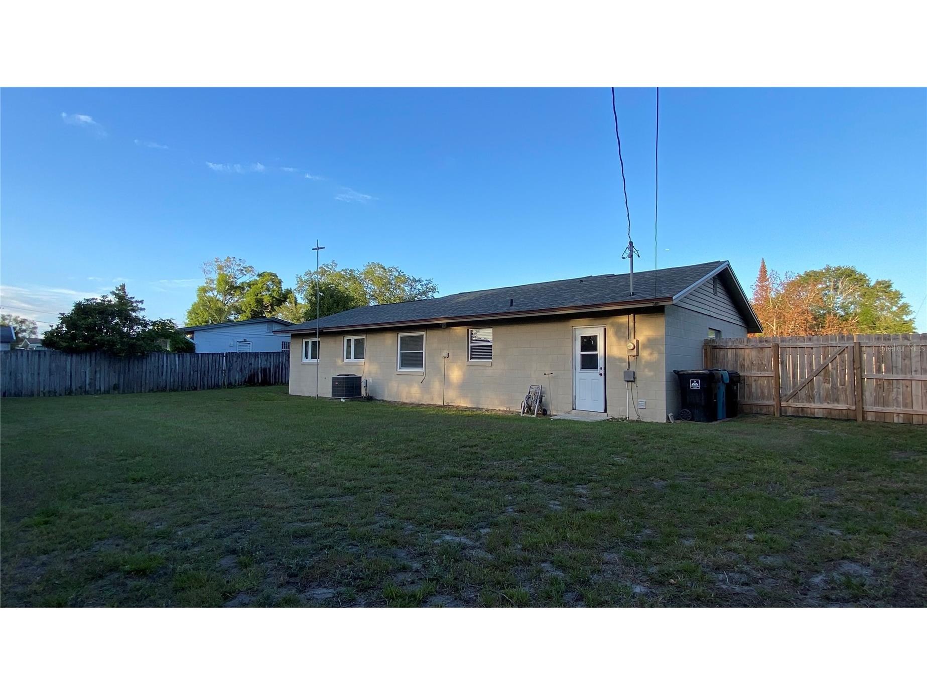 502 Santiago Avenue Orlando FL 32807 O6403975 image24