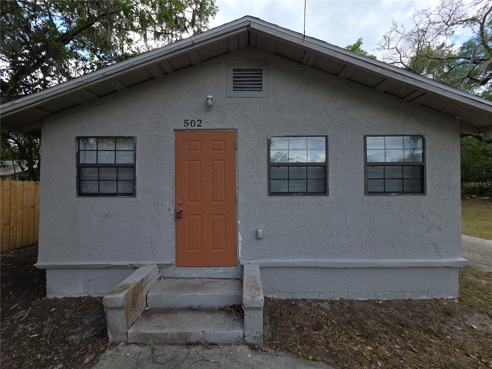 502 SE 9th Street Gainesville FL 32601 TB8509988 image1