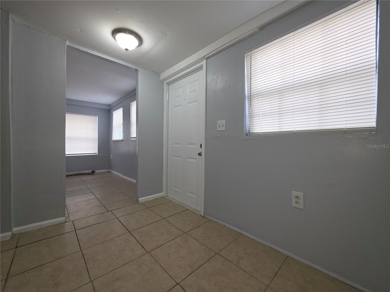 502 SE 9th Street Gainesville FL 32601 TB8509988 image2