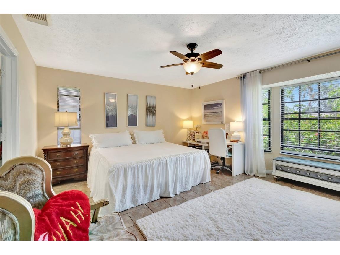 502 SE Guava Terrace Port Saint Lucie FL 34983 OM703532 image15