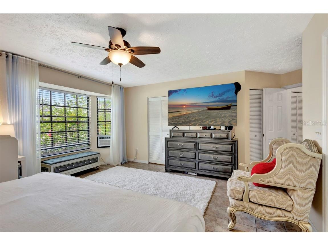 502 SE Guava Terrace Port Saint Lucie FL 34983 OM703532 image16