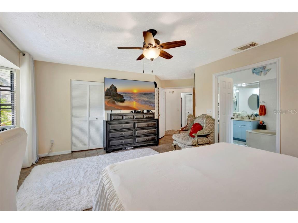 502 SE Guava Terrace Port Saint Lucie FL 34983 OM703532 image17