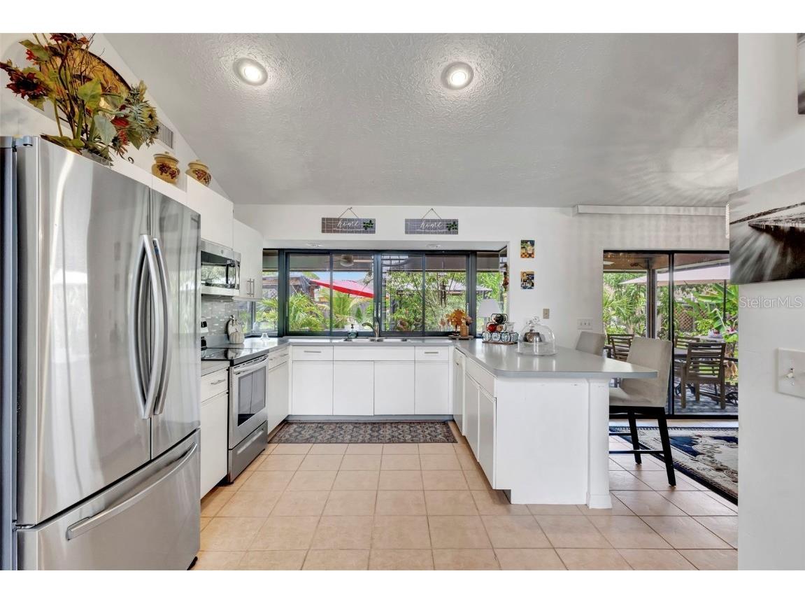 502 SE Guava Terrace Port Saint Lucie FL 34983 OM703532 image25