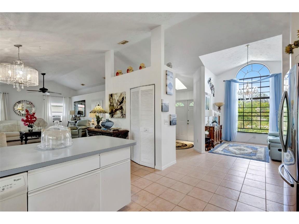 502 SE Guava Terrace Port Saint Lucie FL 34983 OM703532 image6