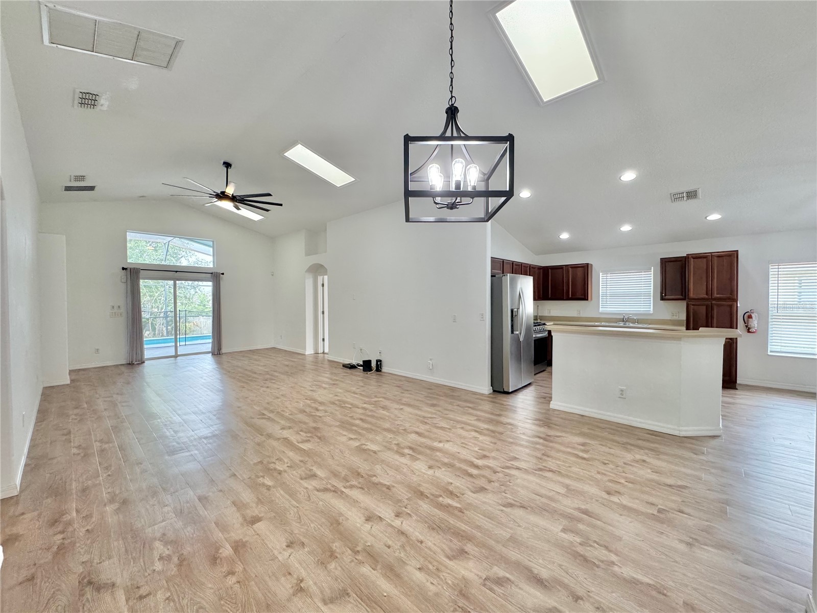 502 Viola Drive Davenport FL 33837 P4938725 image5