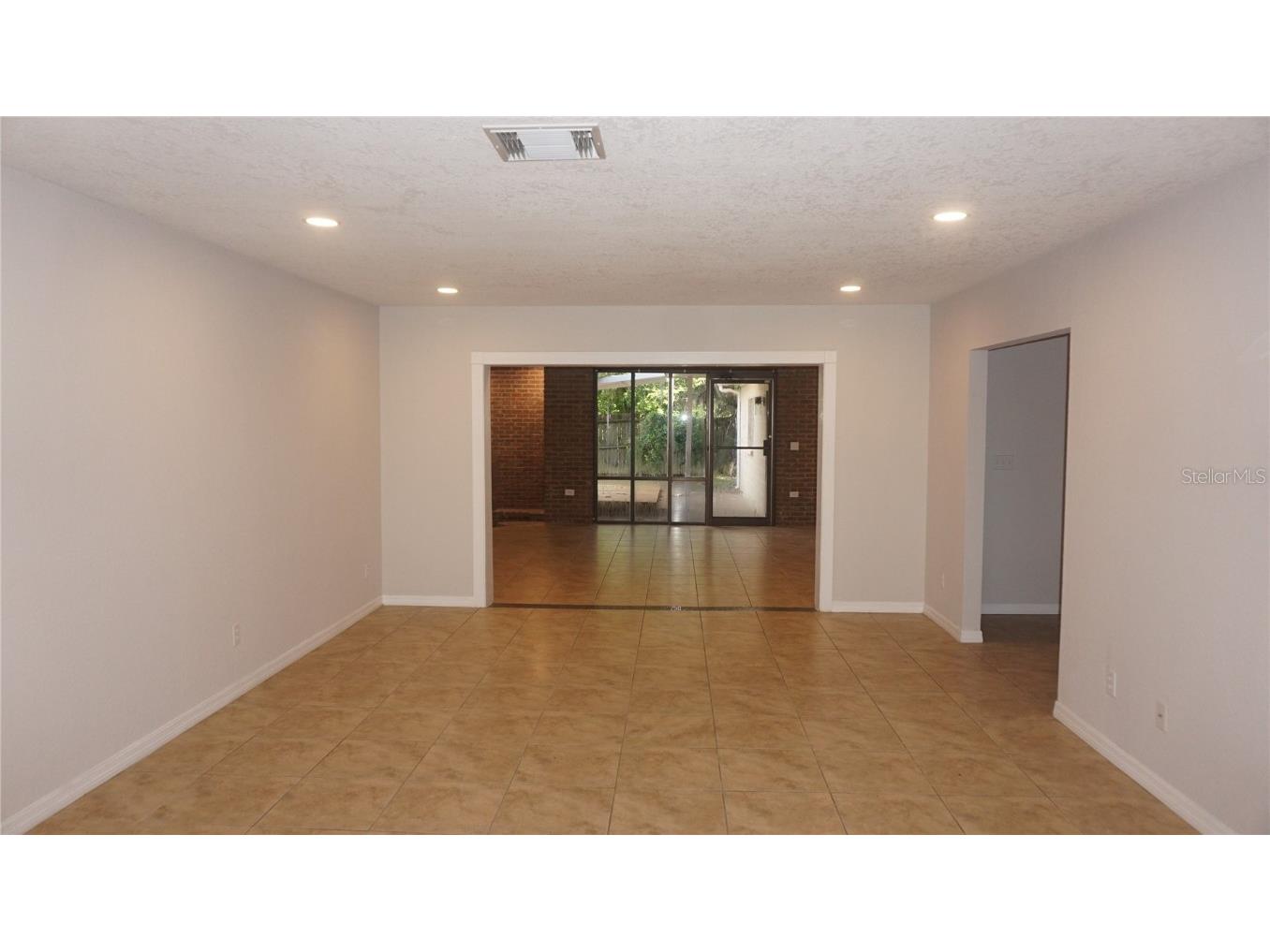 502 W Hilda Drive Brandon FL 33510 TB8434017 image6