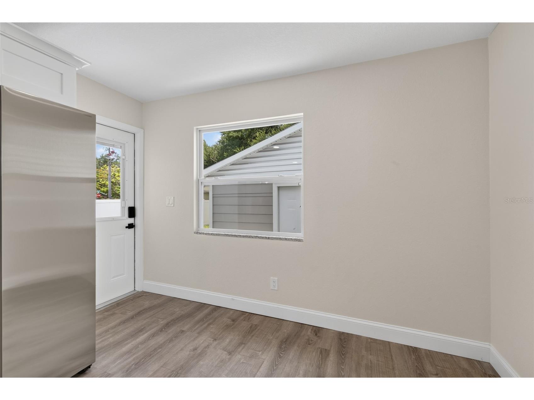5020 22nd Street N Saint Petersburg FL 33714 TB8526127 image17