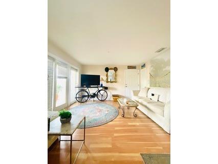 5020 Beach Drive SE #D Saint Petersburg FL 33705 TB8421294 image9