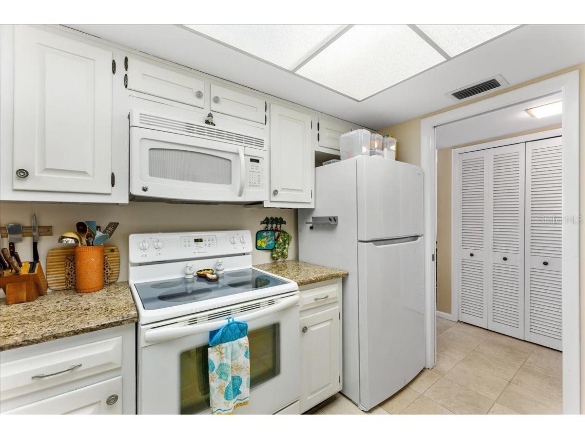 5020 Brittany Drive S #118 Saint Petersburg FL 33715 - BOCA CIEGA BAY/INTRACOASTAL TB8470071 image14