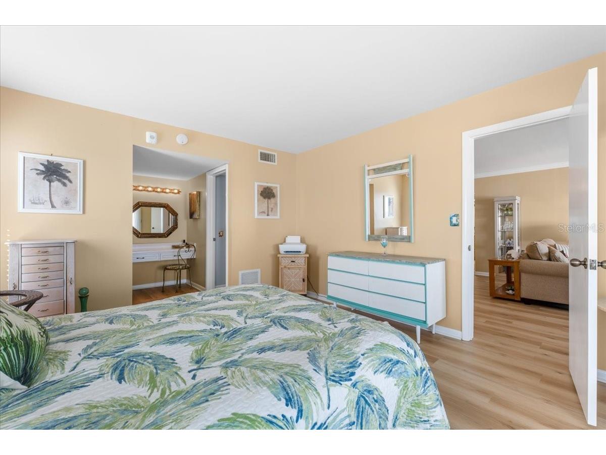 5020 Brittany Drive S #118 Saint Petersburg FL 33715 - BOCA CIEGA BAY/INTRACOASTAL TB8470071 image18