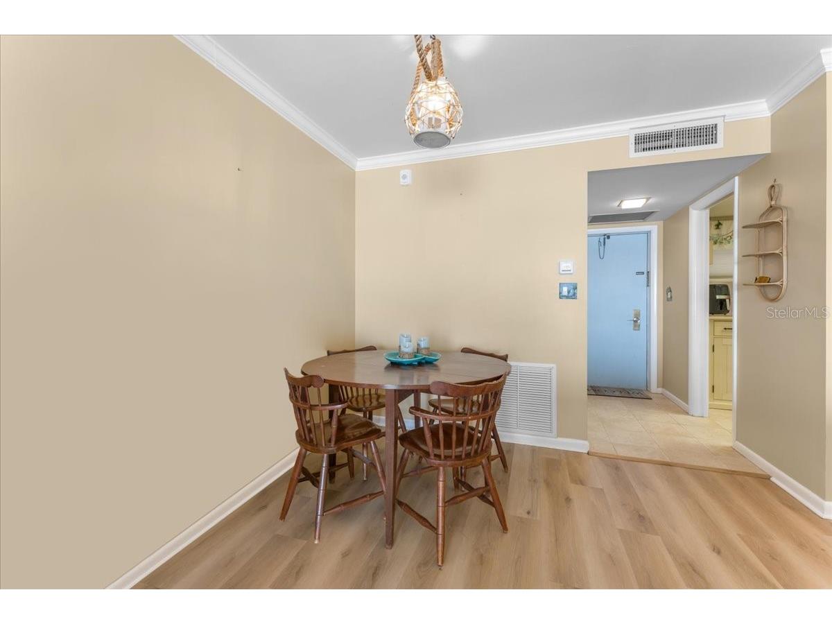 5020 Brittany Drive S #118 Saint Petersburg FL 33715 - BOCA CIEGA BAY/INTRACOASTAL TB8470071 image8