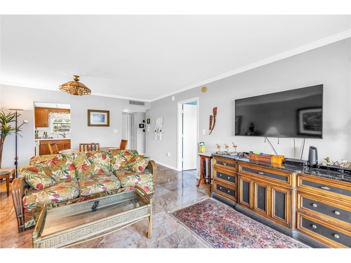 5020 Brittany Drive S #124 Saint Petersburg FL 33715 TB8451233 image12