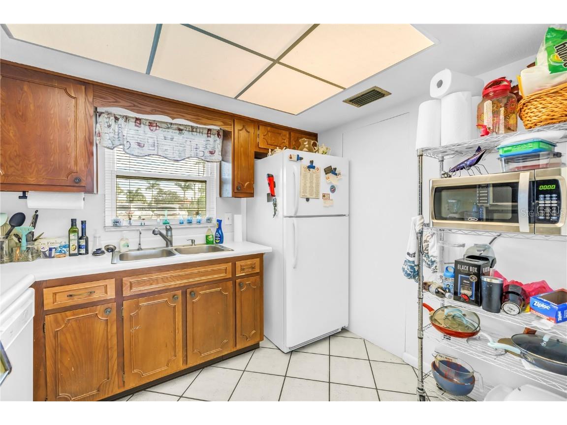 5020 Brittany Drive S #124 Saint Petersburg FL 33715 TB8451233 image14