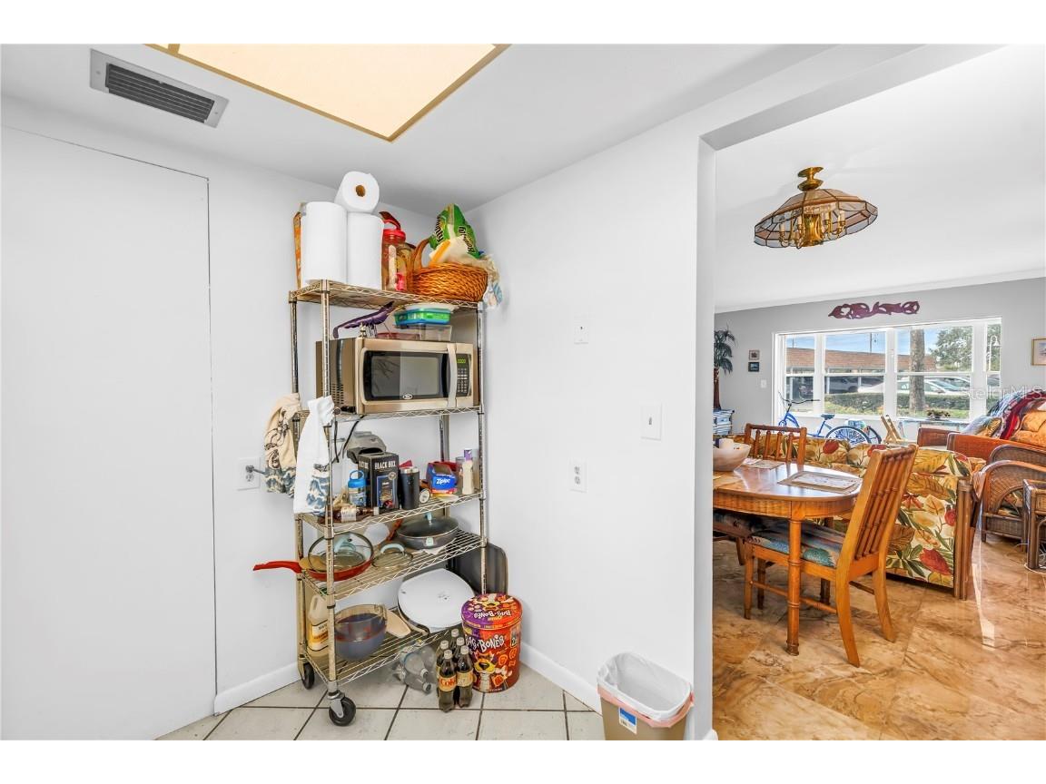 5020 Brittany Drive S #124 Saint Petersburg FL 33715 TB8451233 image16