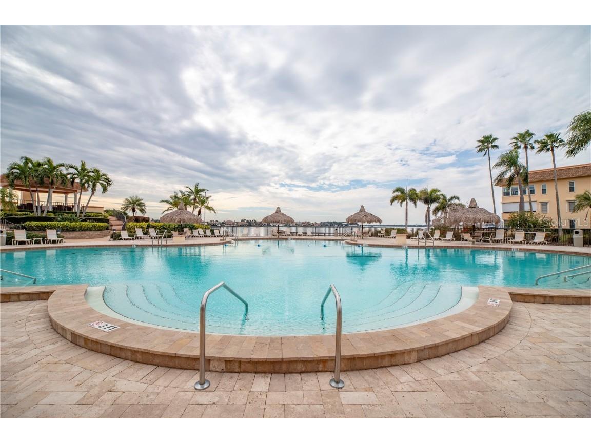 5020 Brittany Drive S #124 Saint Petersburg FL 33715 TB8451233 image42