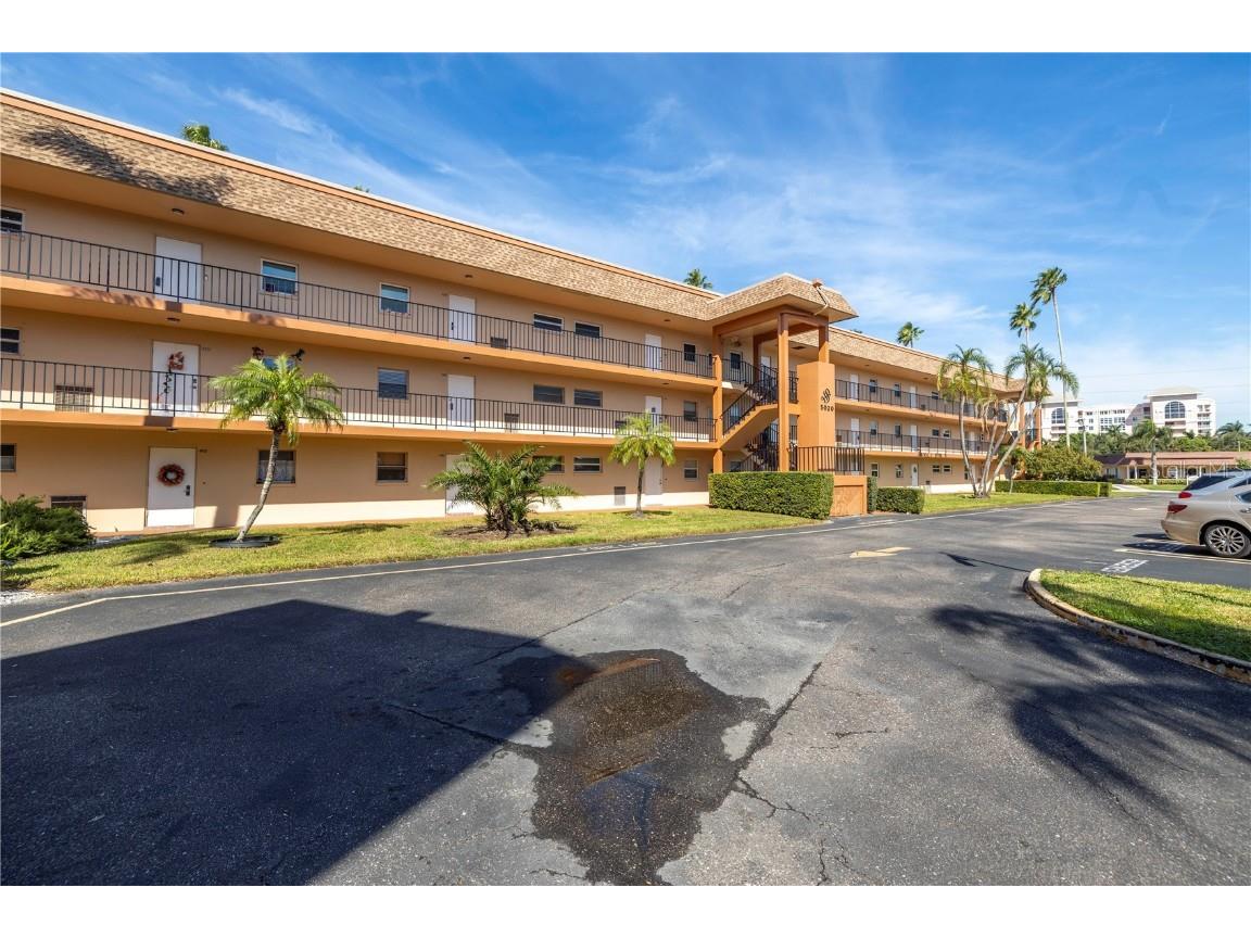 5020 Brittany Drive S #124 Saint Petersburg FL 33715 TB8451233 image49