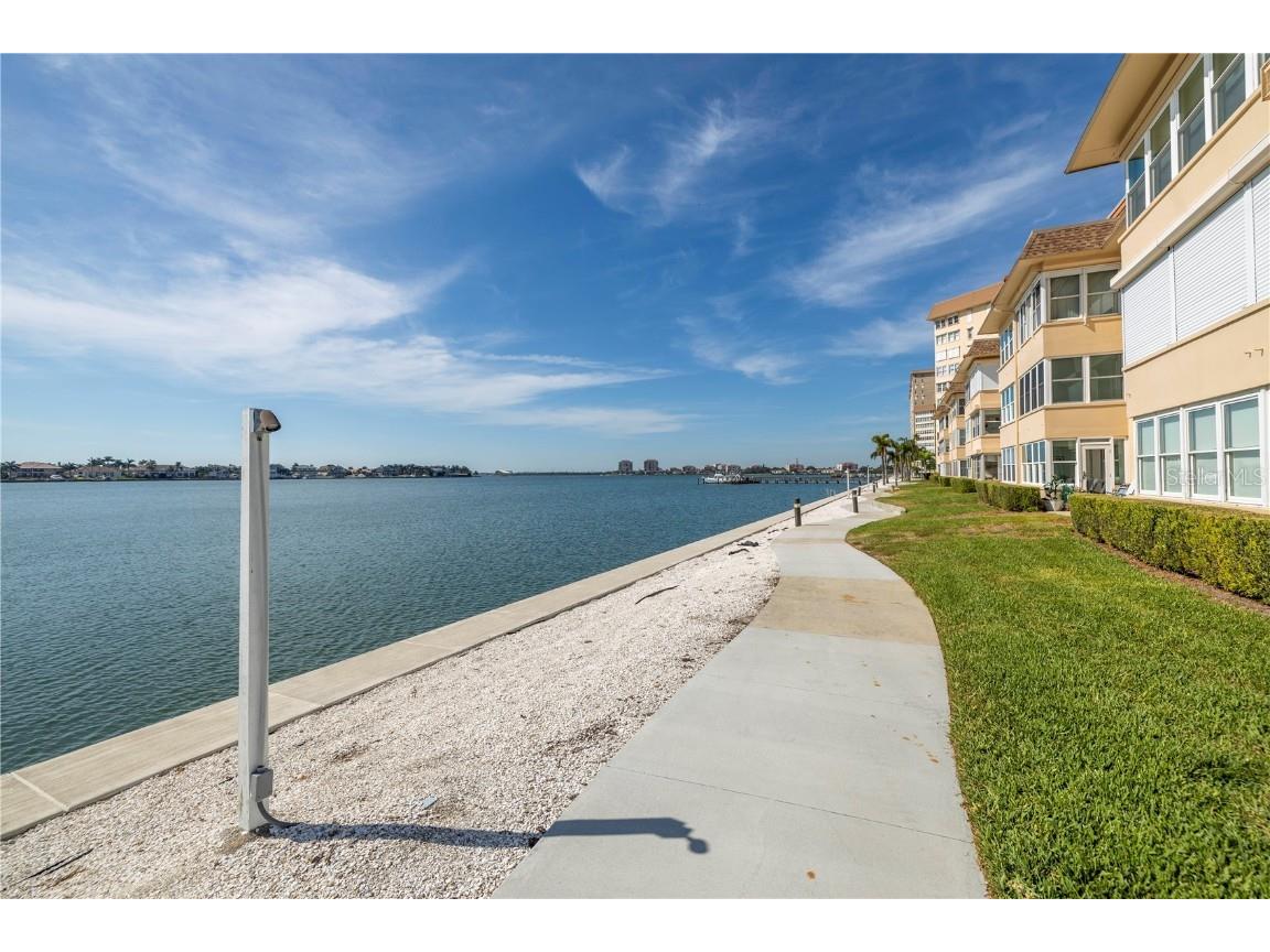 5020 Brittany Drive S #124 Saint Petersburg FL 33715 TB8451233 image5