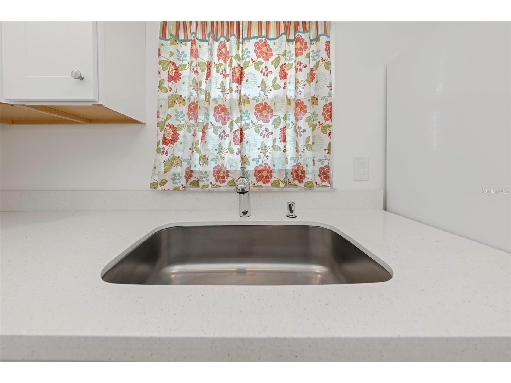 5020 Brittany Drive S #224 Saint Petersburg FL 33715 - GULF OF AMERICA/BOCA CIEGA BAY TB8463101 image10