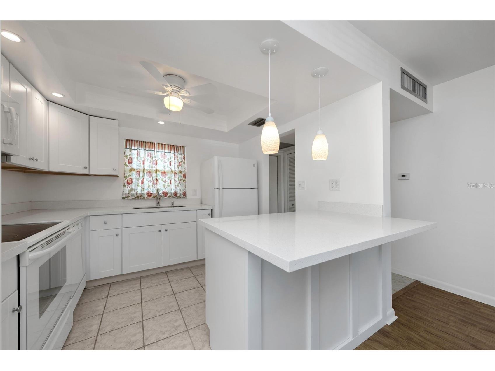5020 Brittany Drive S #224 Saint Petersburg FL 33715 - GULF OF AMERICA/BOCA CIEGA BAY TB8463101 image6