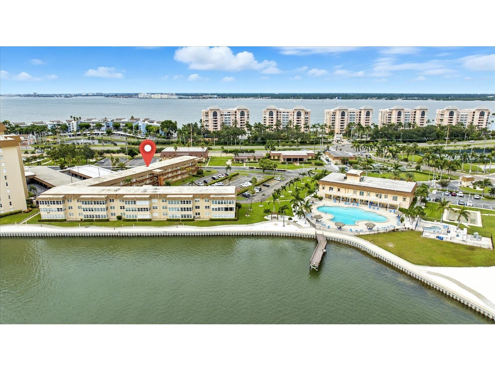 5020 Brittany Drive S #322 Saint Petersburg FL 33715 TB8422322 image1