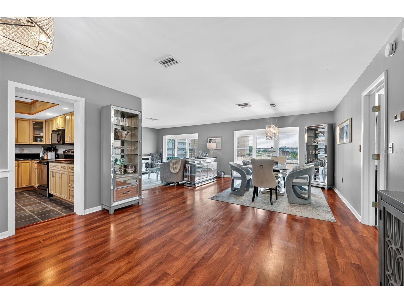 5020 Brittany Drive S #322 Saint Petersburg FL 33715 TB8422322 image9