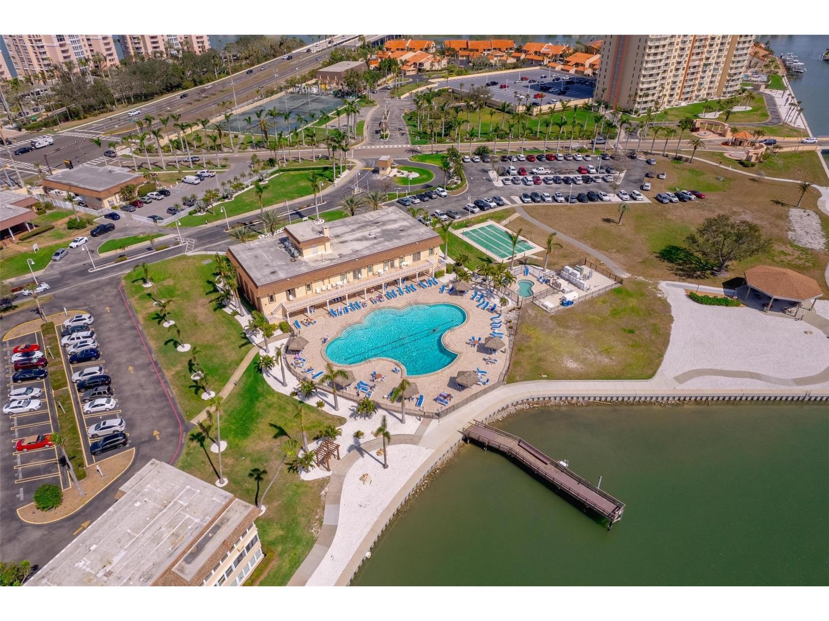 5020 Brittany Drive S #324 Saint Petersburg FL 33715 C7520025 image36