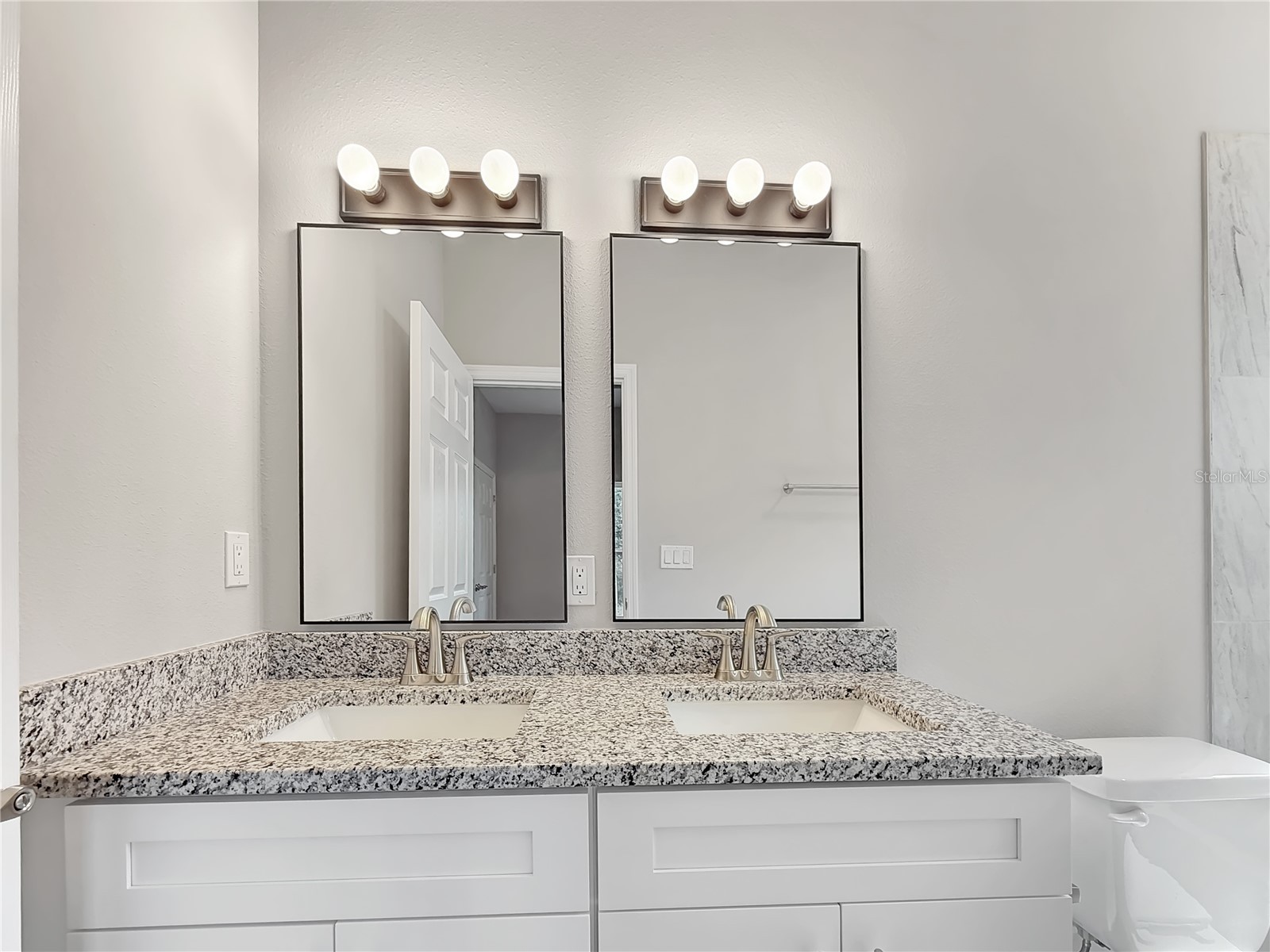 5020 Finders Court Tampa FL 33617 TB8517552 image12