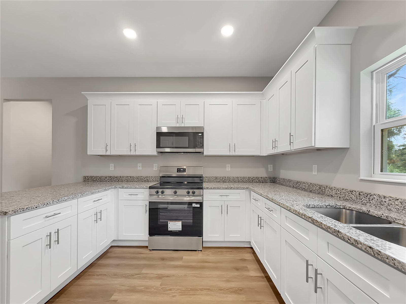 5020 Finders Court Tampa FL 33617 TB8517552 image8