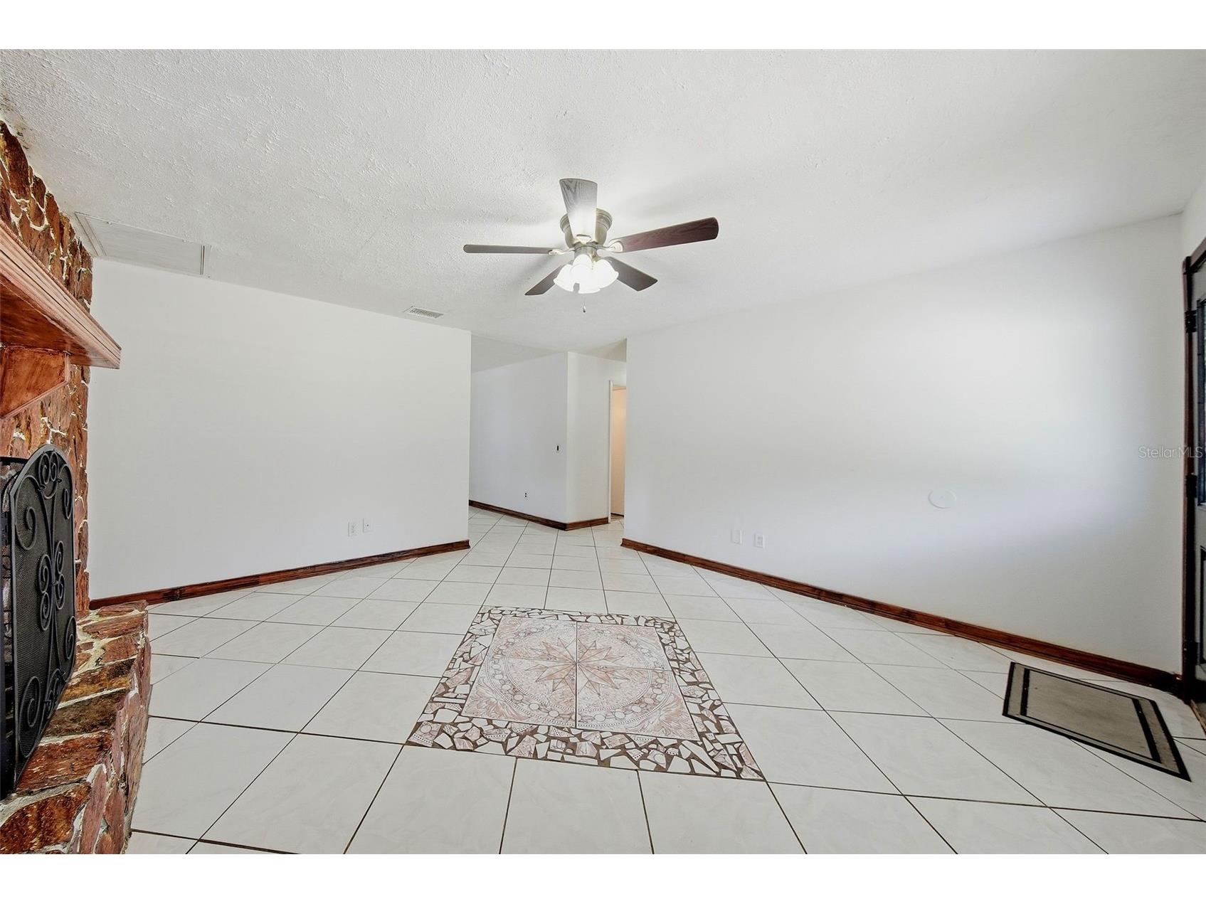 5020 Pine Street Seffner FL 33584 L4962127 image8