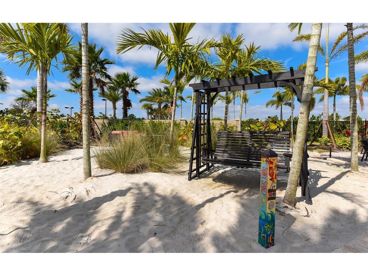 5020 Savona Run Lakewood Ranch FL 34211 A4672556 image44