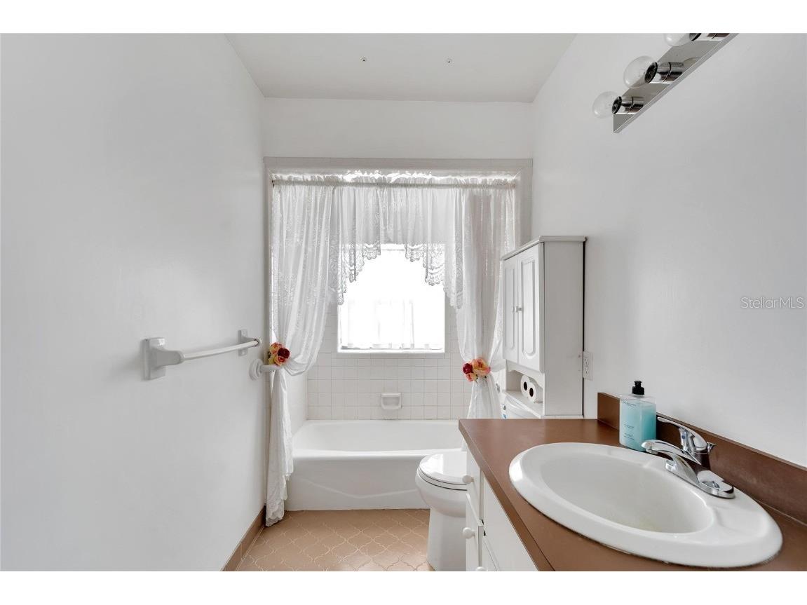 5020 Sydney Road Plant City FL 33566 TB8322376 image20