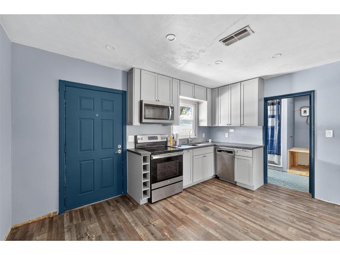 5021 9th Avenue S Gulfport FL 33707 TB8407610 image16