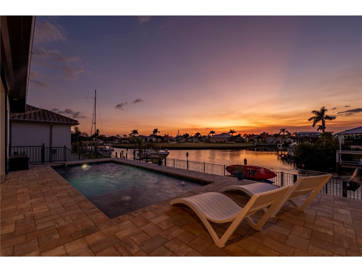 5021 Almar Drive Punta Gorda FL 33950 C7483359 image1