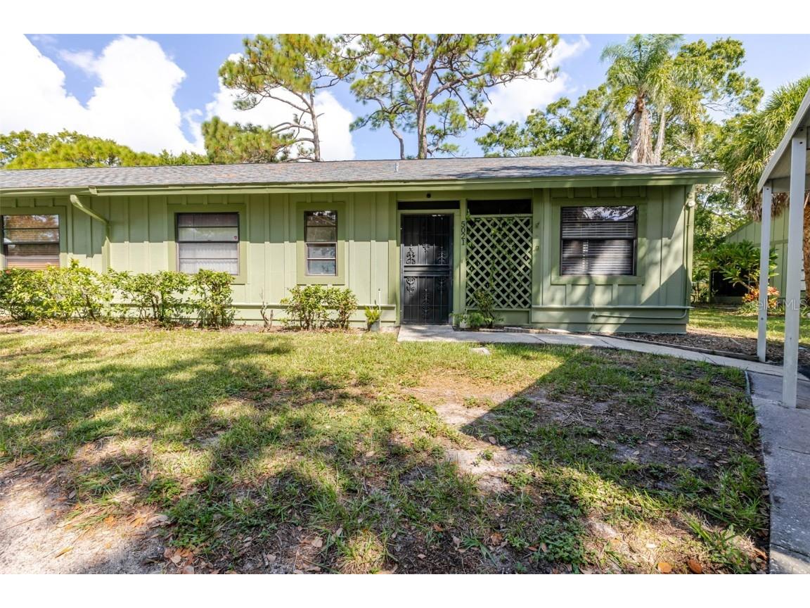 5021 Barrington Circle #302 Sarasota FL 34234 A4663516 image1