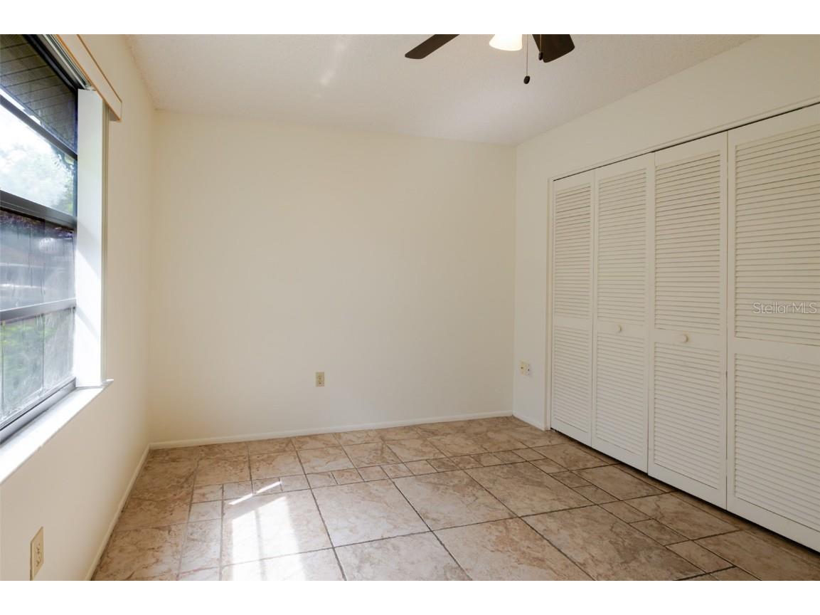 5021 Barrington Circle #302 Sarasota FL 34234 A4663516 image26