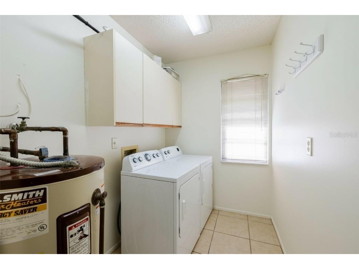 5021 Barrington Circle #302 Sarasota FL 34234 A4663516 image29