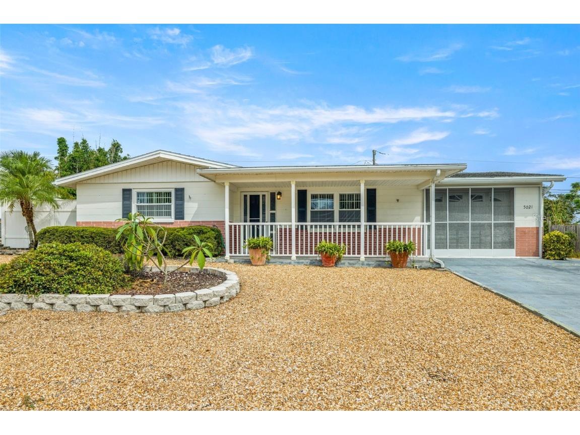 5021 Phoenix Avenue Holiday FL 34690 TB8424997 image1