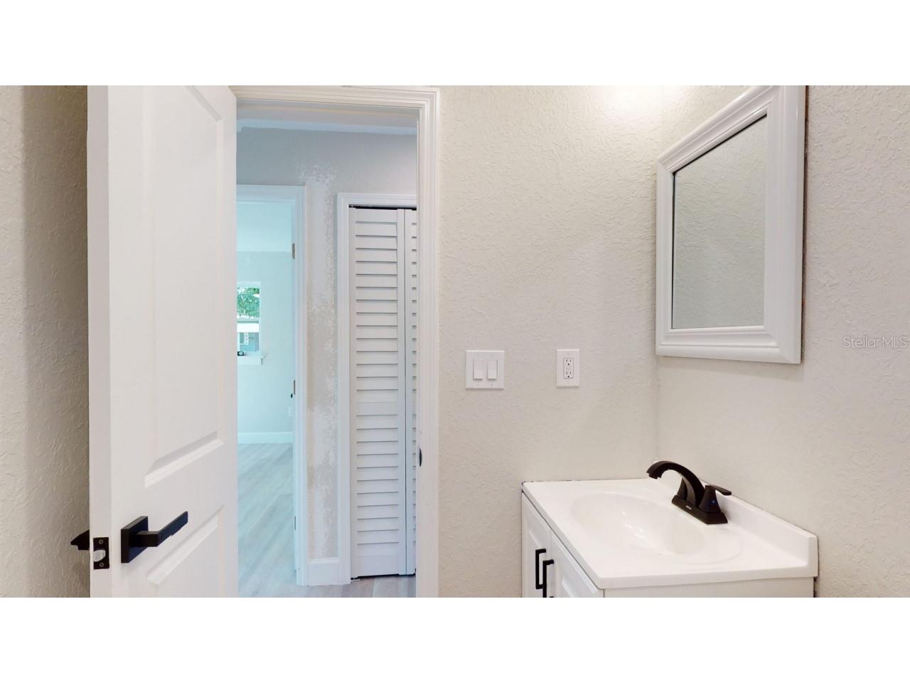 5022 10th Avenue N Saint Petersburg FL 33710 O6139592 image13