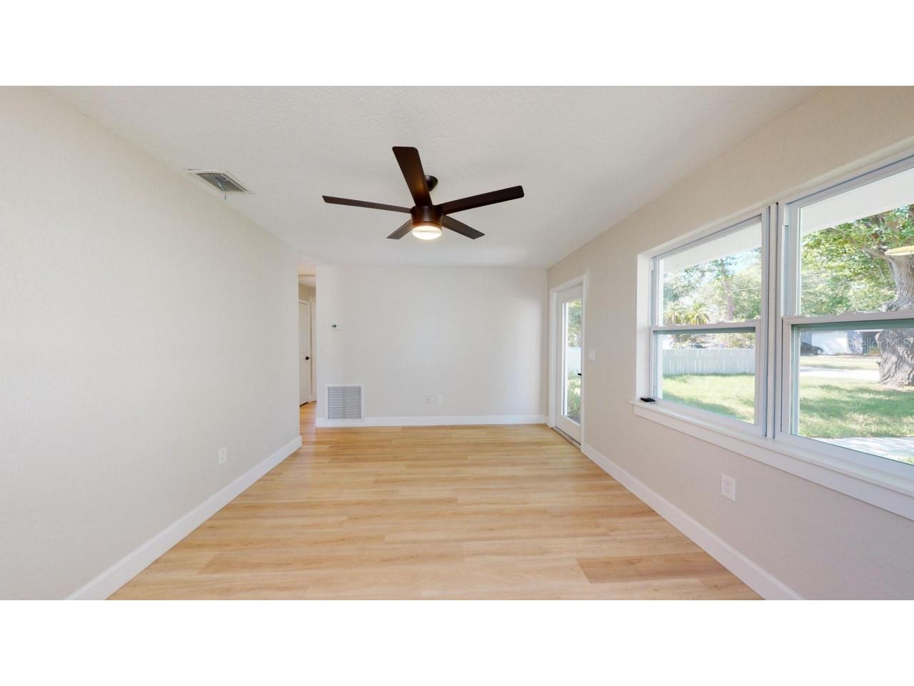 5022 10th Avenue N Saint Petersburg FL 33710 O6139592 image7